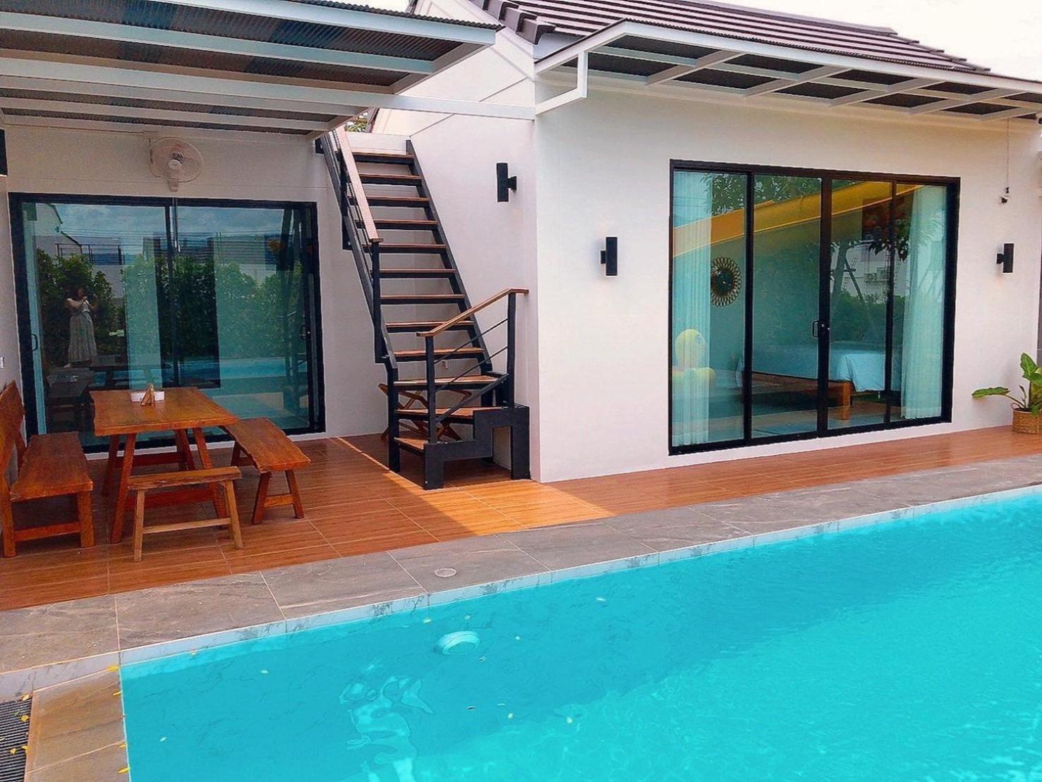 Starry Night Pool Khaoyai Wangkata