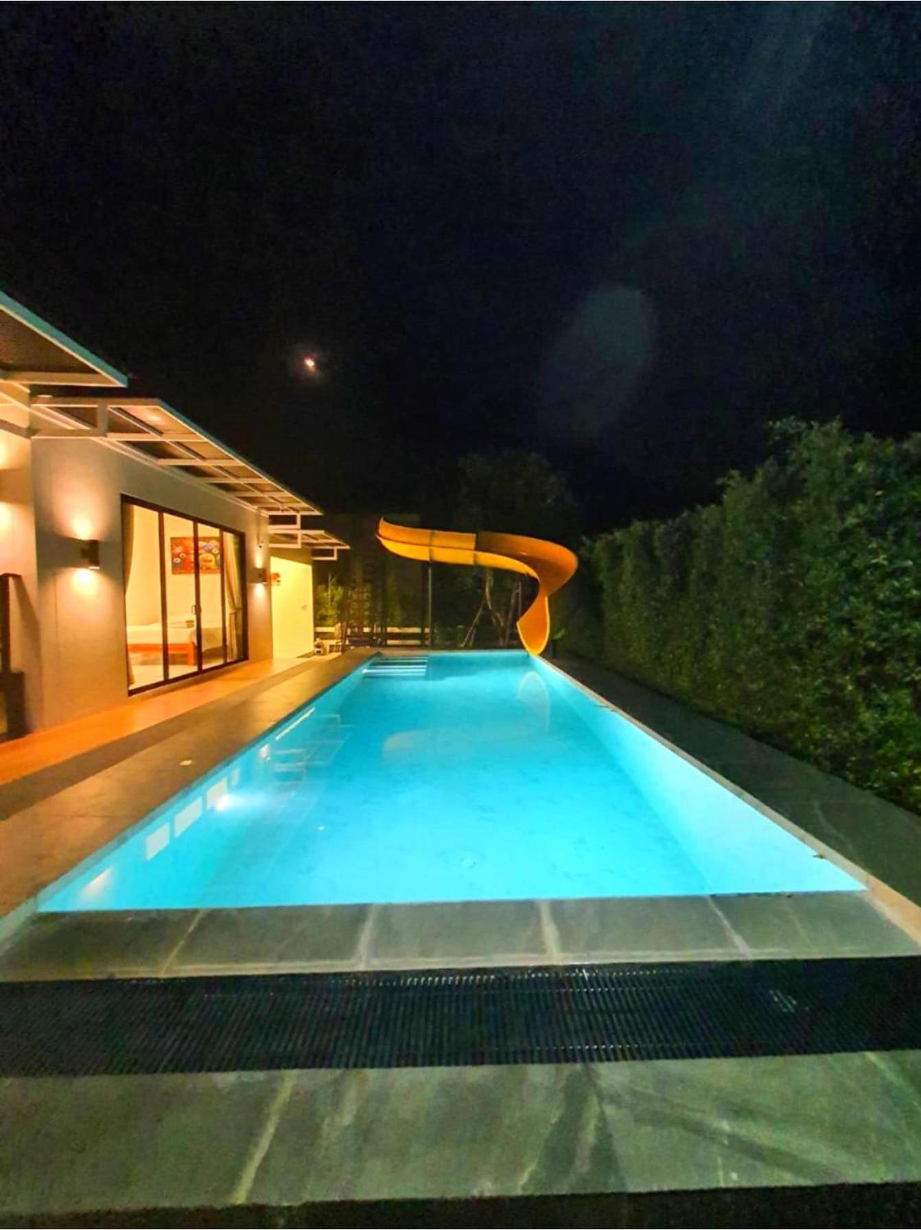 Starry Night Pool Khaoyai Vila *